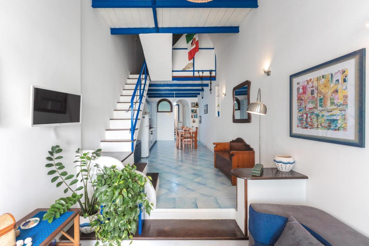 Casa Sottorar - Loft Open Space In Corricella بروسيدا المظهر الخارجي الصورة