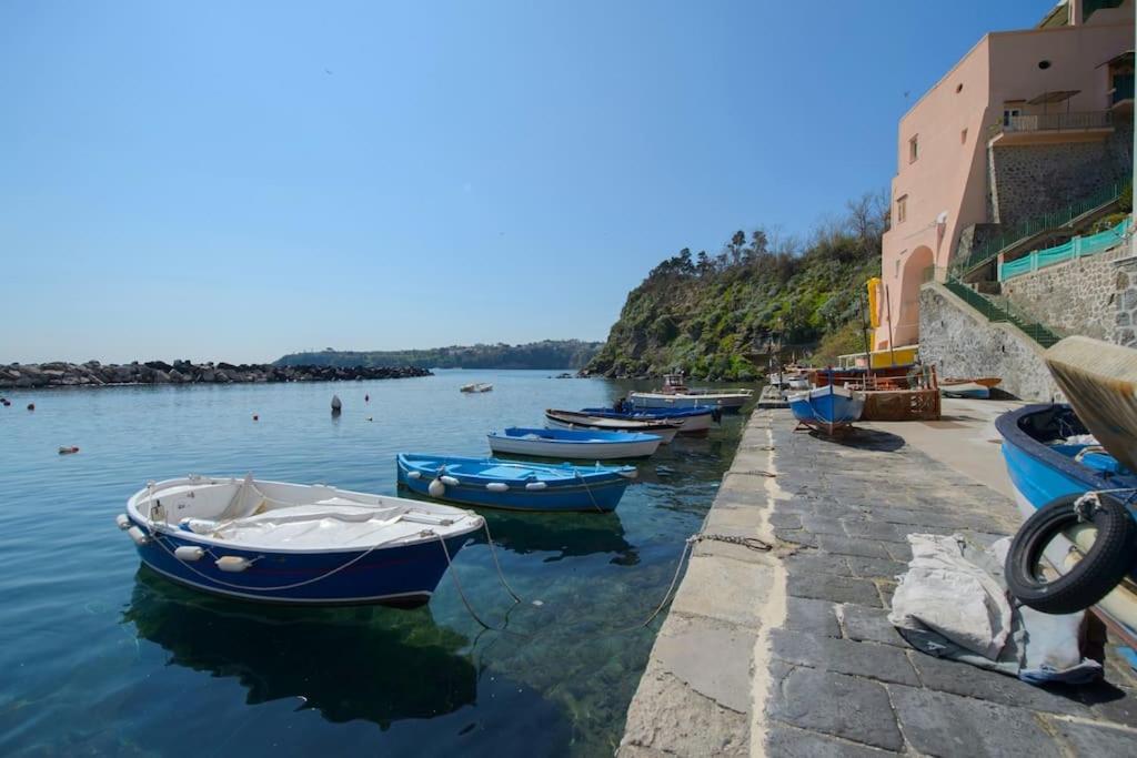 Casa Sottorar - Loft Open Space In Corricella بروسيدا المظهر الخارجي الصورة